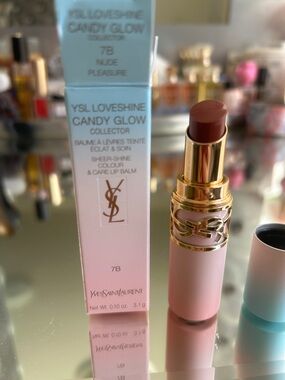 Yves Saint Laurent Loveshine Candy Glow Lip Balm in Nude pleasure